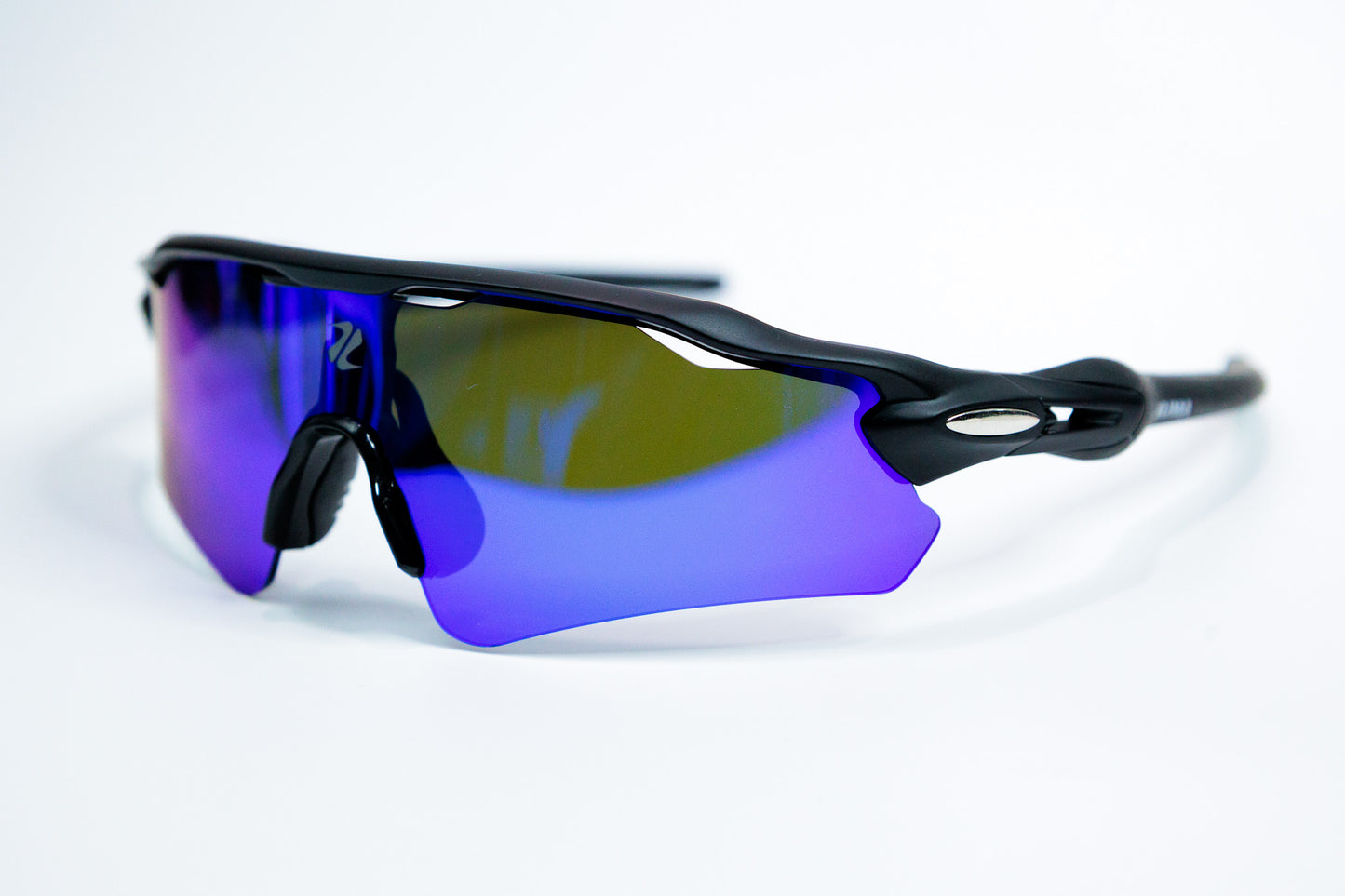 Kuma Velocity Sapphire